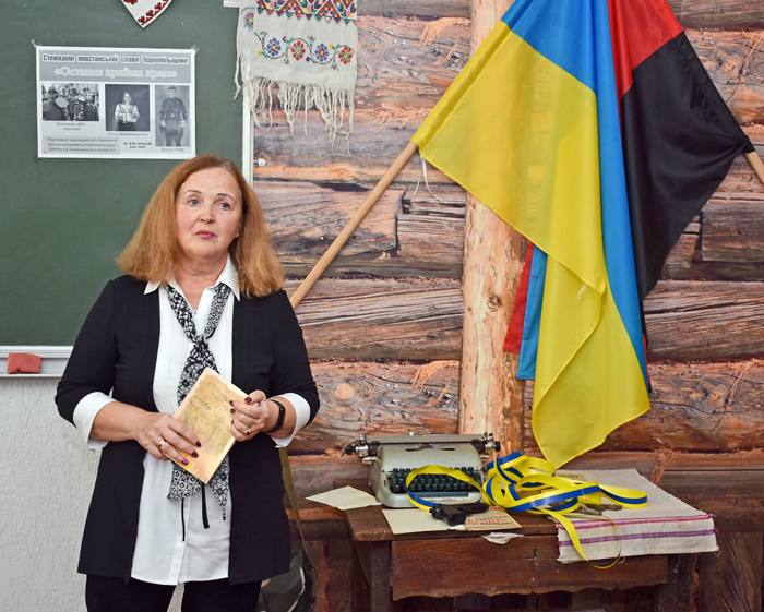 Спогадами про батьків — борців за Україну ділиться доцент медуніверситету письменниця Леся Романчук